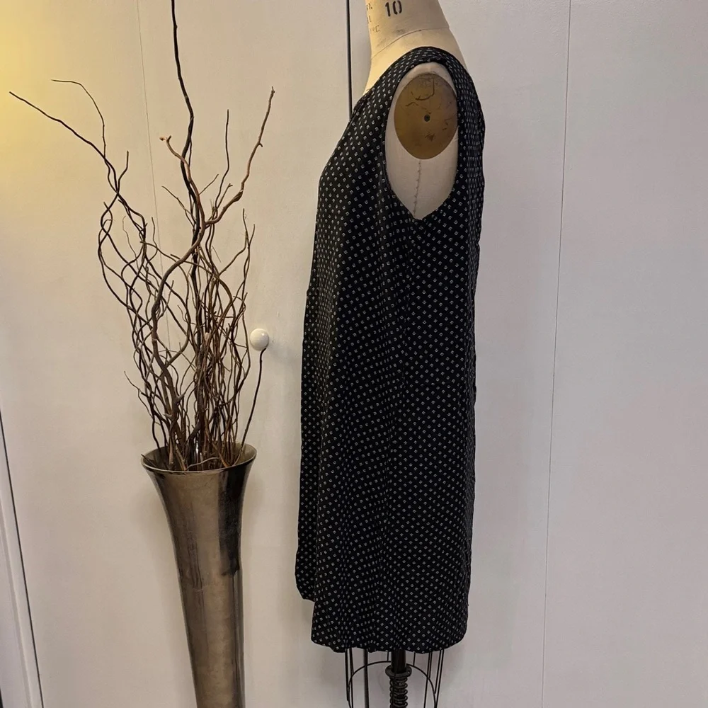 GAP Black and White Patterned Midi Dress - Picture 3 of 6